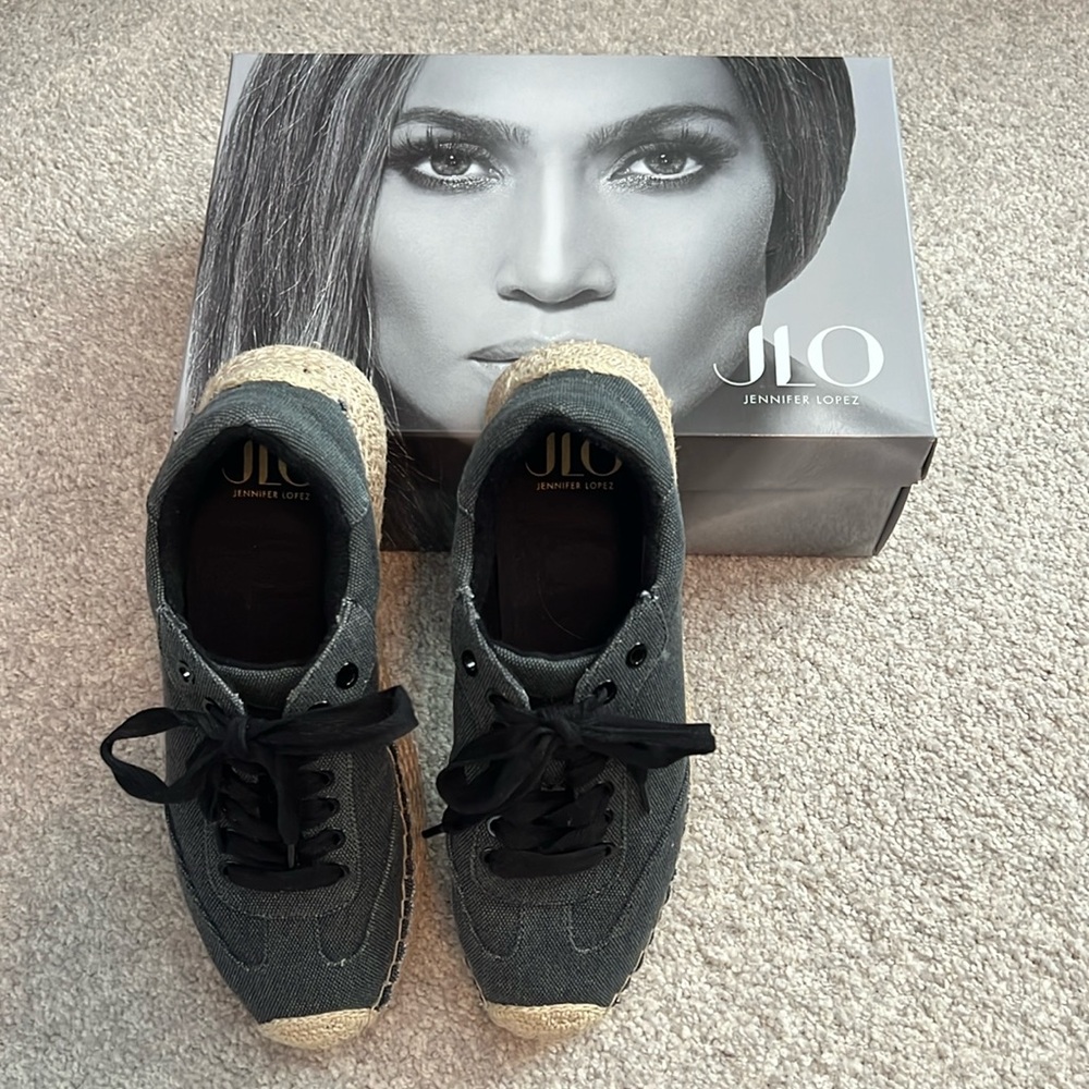 Jennifer Lopez Espadrille Sneakers NIB - Picture 2 of 7